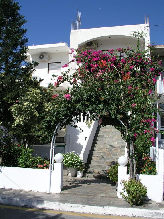 Studios George Palaiochora Habitación foto